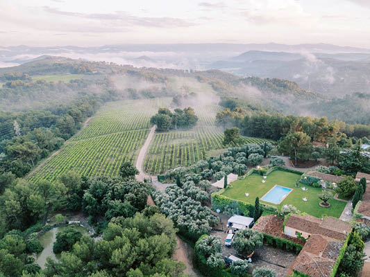 Domaines Viticoles: a Provençal wedding